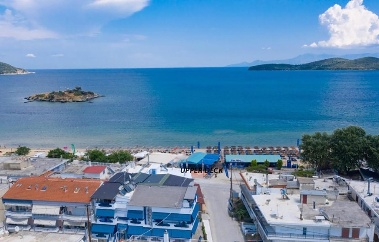 Upper Deck Apt. Διαμέρισμα Néa Péramos Εξωτερικό φωτογραφία