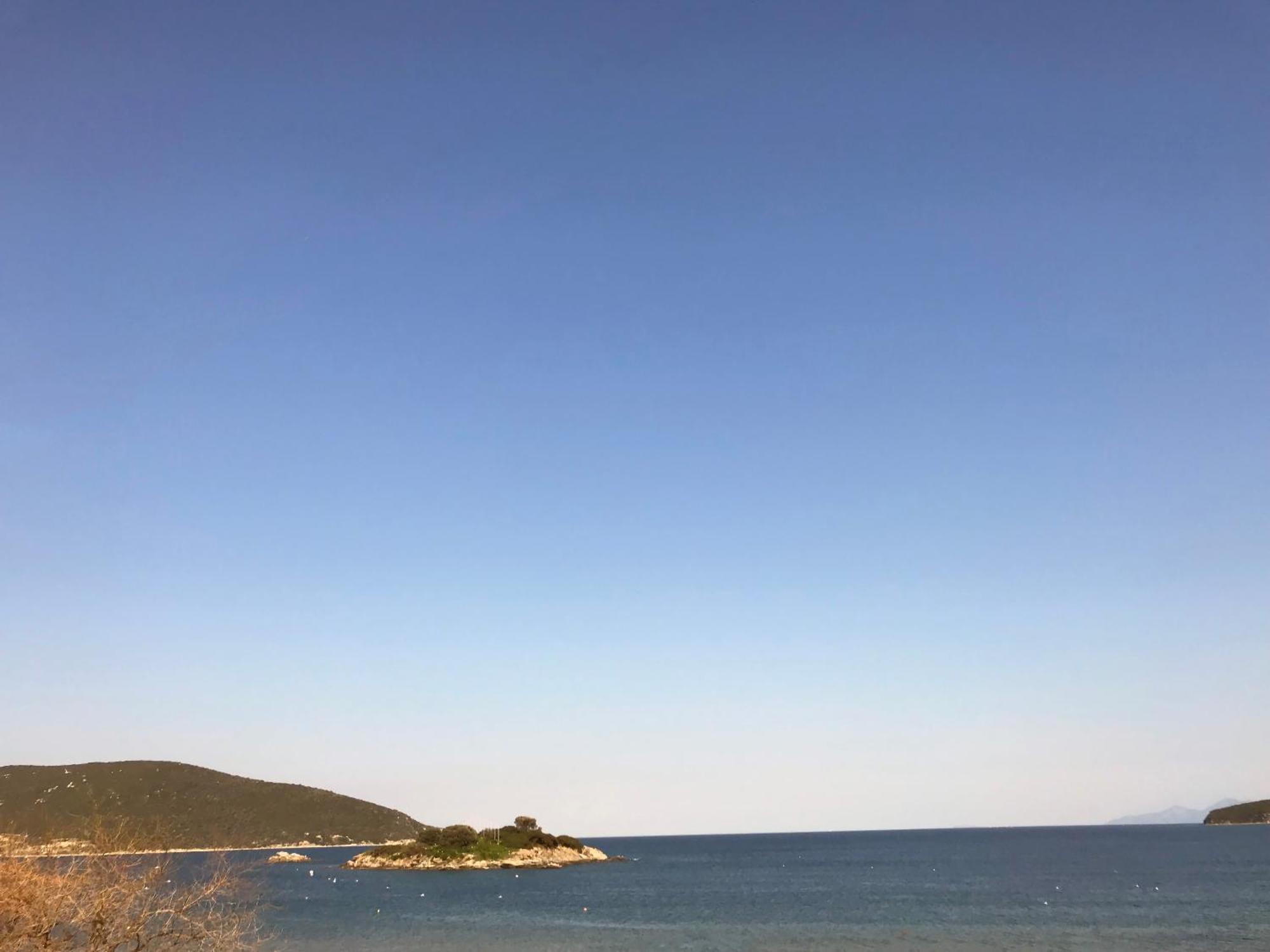 Upper Deck Apt. Διαμέρισμα Néa Péramos Εξωτερικό φωτογραφία