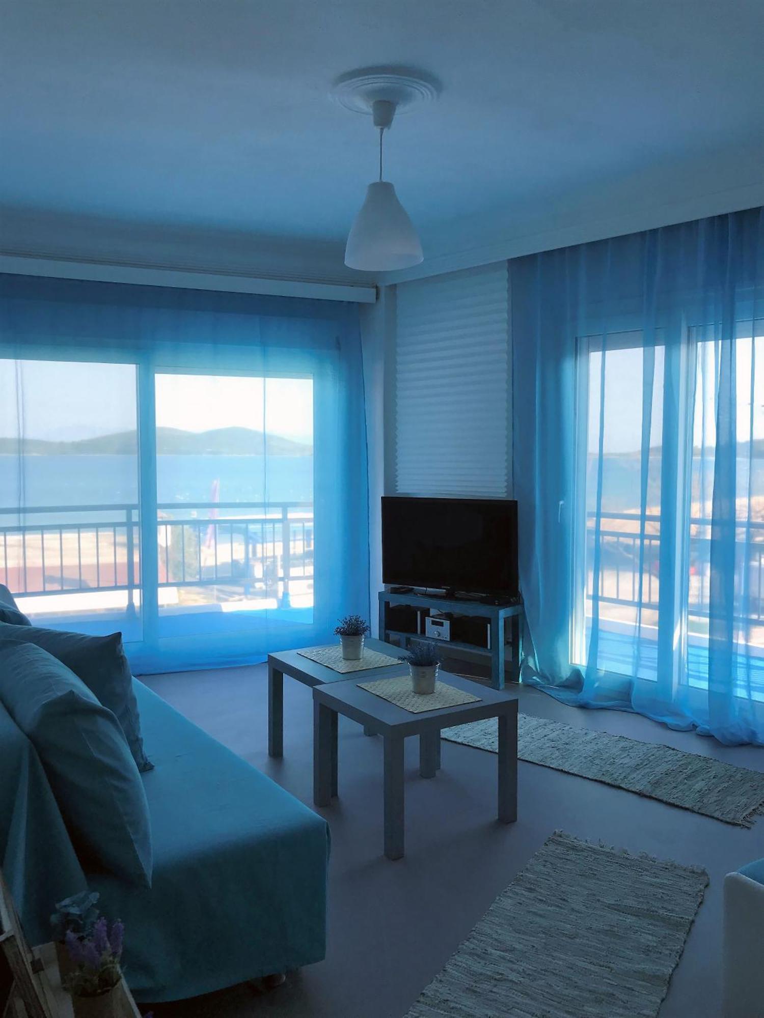 Upper Deck Apt. Διαμέρισμα Néa Péramos Εξωτερικό φωτογραφία