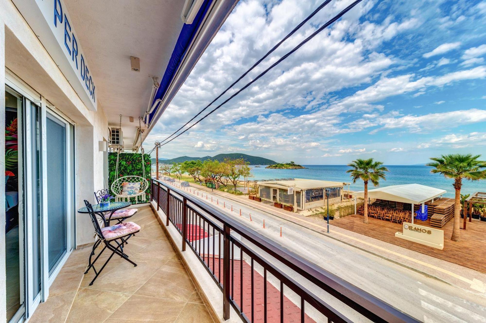 Upper Deck Apt. Διαμέρισμα Néa Péramos Εξωτερικό φωτογραφία